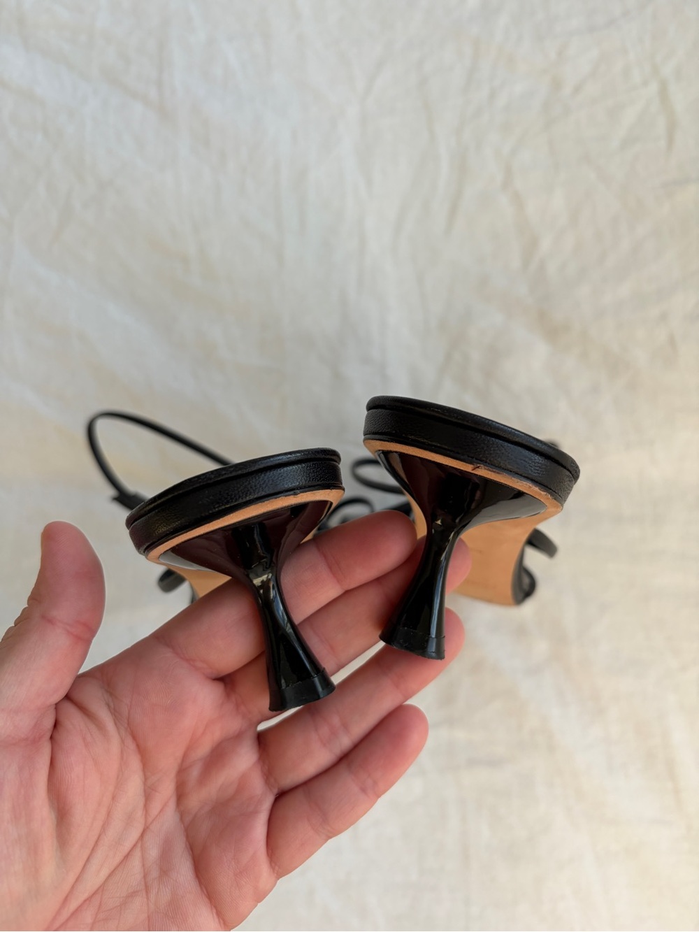 Studio Amelia Wishbone 50 Leather Skinny Strap Flip Flop Kitten Heels Black - Picture 6 of 10
